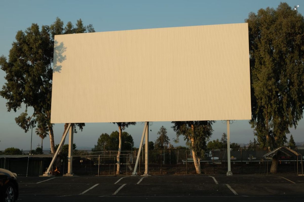are marketers returning to traditional advertising