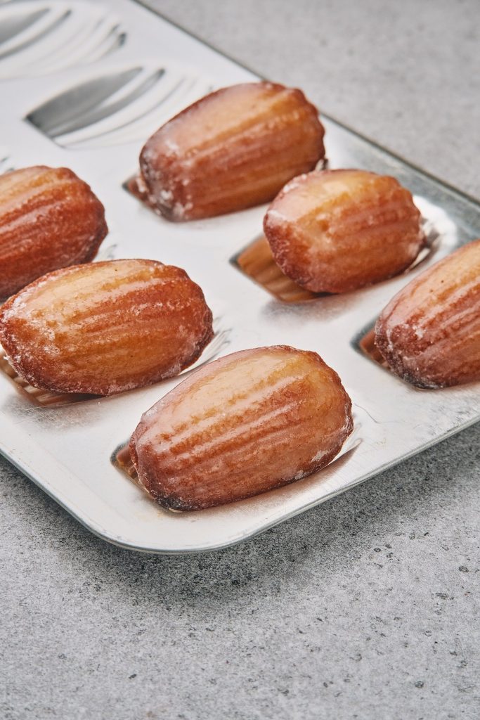 madeleines min
