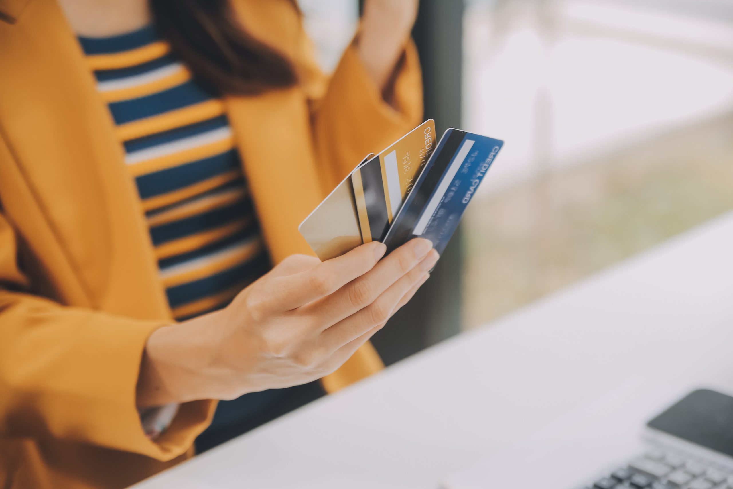 scam the scammer min (1)