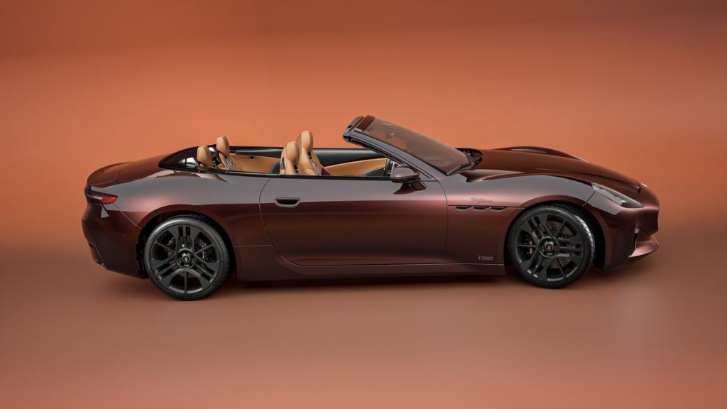 maserati launches its first 100 percent electric luxury convertible (6)