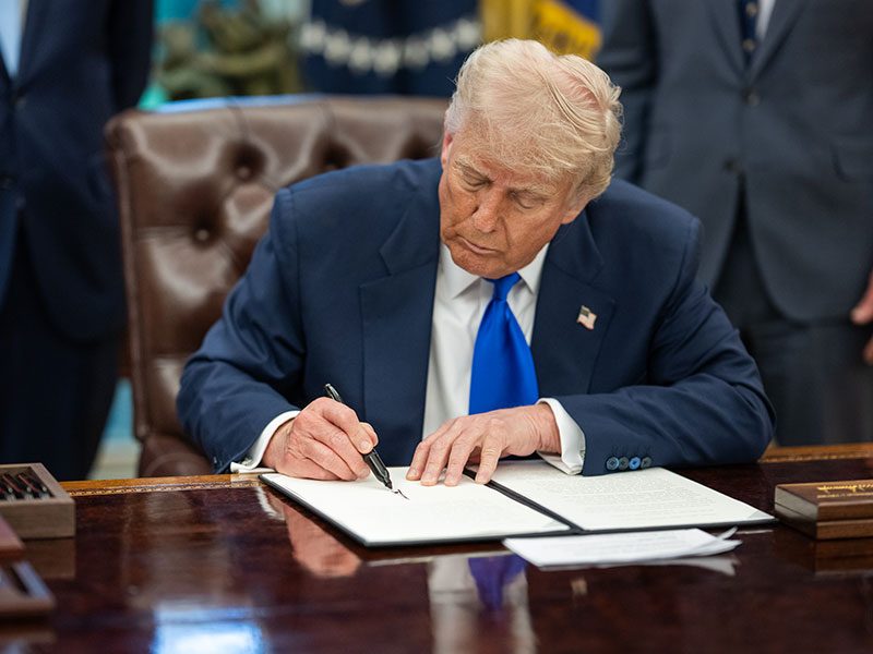 trump us pharmaceutical tariffs may climb to 250%