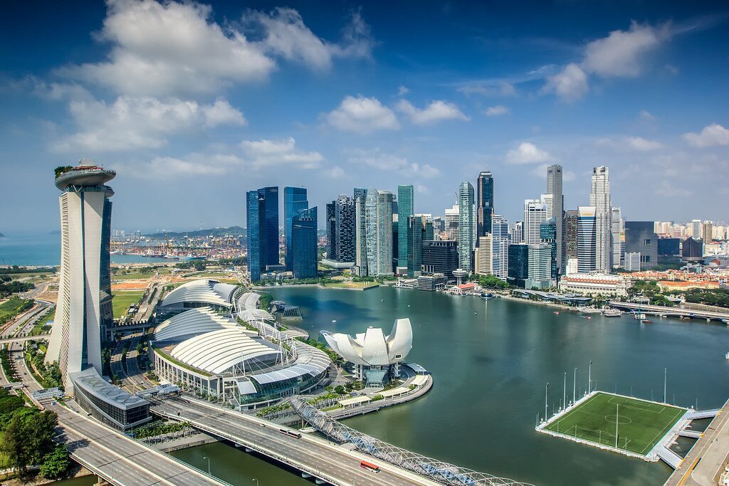 singapore’s non oil exports slump unexpectedly in august